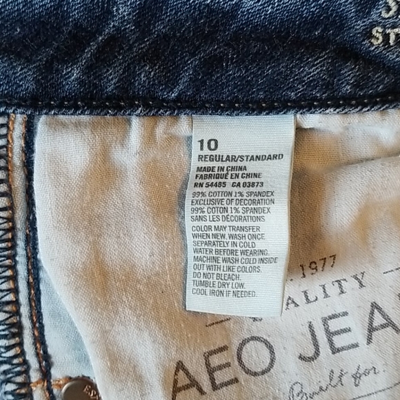 Pre-loved jeans. - Picture 4 of 5